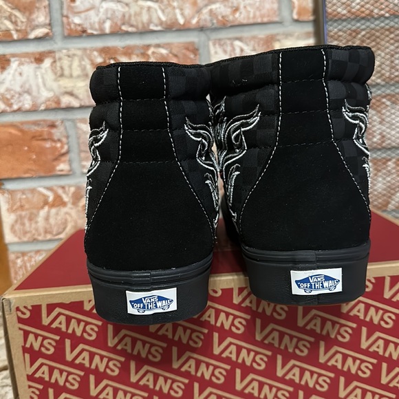 Vans Comfy Cush Ignition black black embroidered flames - Picture 6 of 9